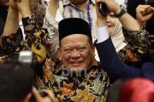 Alasan La Nyalla Maju Sebagai Calon Ketum PSSI, Merasa Punya Utang - JPNN.com