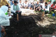 Beberapa Hari di Pengungsian, Alfin Lestaluhu Sulit Tidur, Makan tak Teratur - JPNN.com