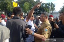 Tersulut Hoaks, Pendukung Anies Nyaris Bikin Keributan - JPNN.com