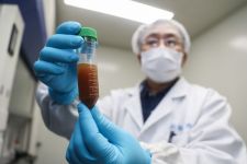 Vaksin mRNA Buatan China Diklaim Efektif Membasmi Omicron - JPNN.com