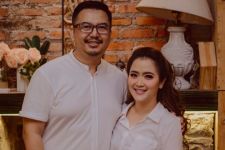 Suami Berprofesi jadi Dokter, Vega Darwanti Doakan Agar tidak Tertulari Corona - JPNN.com
