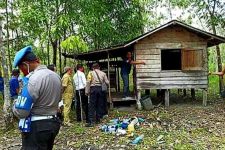 Pamit Beli Air Minum, AS Malah Berbuat Terlarang di Sebuah Pondok - JPNN.com