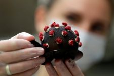 Kue Unik dengan Bentuk Virus Corona dari Praha - JPNN.com