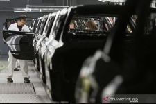 Pakar Ekonomi Beber Hambatan Perkembangan Industri Otomotif - JPNN.com