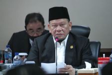 La Nyalla Imbau Pekerja di Jawa Timur Manfaatkan Posko Keluhan THR - JPNN.com Jatim