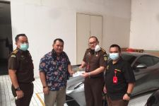 Kejaksaan Agung Lelang Mobil Tersangka Korupsi ASABRI, Ada yang Harganya Rp 6 M - JPNN.com