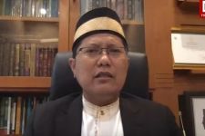 Ferdinand Mengaku Mualaf, Respons Ketua MUI Cholil Nafis Sangat Tegas - JPNN.com
