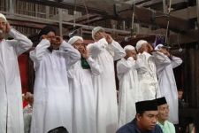 Ada Tragedi di Balik Azan Pitu Masjid Agung Sang Cipta Rasa - JPNN.com