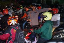 Puluhan Ribu Kendaraan Diputarbalikkan di Pos Penyekatan, Pemudik Motor Jangan Harap Bisa Lolos - JPNN.com