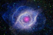 Teleskop Nasa Temukan 'Mata' di Luar Angkasa - JPNN.com
