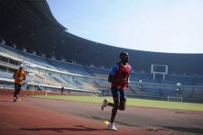 Melawan PSIS Semarang, Bek Persib Victor Igbonefo Bilang Begini - JPNN.com Jabar