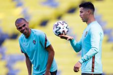 Portugal vs Jerman: Fernando Santos Akan Contek Cara Prancis Kalahkan Jerman - JPNN.com