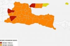 Tiga Kabupaten di Jatim Berzona Merah, Khofifah Bilang Begini - JPNN.com Jatim