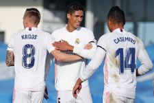 Momen Haru Perpisahan Raphael Varane dengan Madrid, Peluk Hangat Sang Presiden - JPNN.com