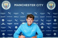 Man City Pagari John Stones dengan Kontrak Jangka Panjang - JPNN.com