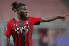 Milan Waspada, Franck Kessie Jadi Rebutan Dua Raksasa Inggris - JPNN.com