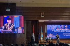 Unpad Lantik Rektor Baru, Pj Gubernur Jabar Sampaikan Pesan Ini - JPNN.com