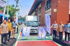 Truk Listrik Fuso eCanter Mulai Beroperasi dengan Area Jakarta Hingga Karawang - JPNN.com