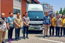 PT Yusen Mengaku Dapat Banyak Untung Setelah Mengoperasikan Mitsubishi Fuso eCanter - JPNN.com