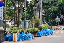 Proyek Galian Kabel Pemkot Bandung Memakan Korban, Pengendara Motor Terluka - JPNN.com