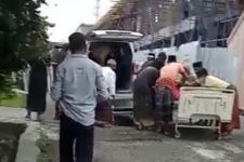 Duh Lagi di NTB, Keluarga Jemput Paksa Jenazah Covid-19 di RSUD Praya - JPNN.com Bali