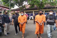 Palsukan Suket Antigen dan Vaksin, Dua Sopir Travel Diciduk, Modusnya Lihai Betul - JPNN.com Bali