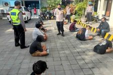 Masih Nekat Balap Liar saat PPKM, 10 ABG di Denpasar Dijemur Polisi, Lihat Ini Tampangnya - JPNN.com Bali