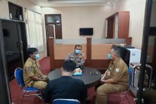 Satgas Polisikan Keluarga Pasien Covid-19 Penganiaya Dokter RSUD Asy Syifa - JPNN.com Bali