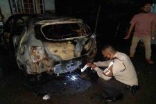 Mobil Brio RS Warga Praya NTB Terbakar Misterius, Polisi Temukan Korek Api di TKP - JPNN.com Bali