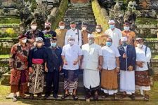 PHDI Pusat Turun Tangan, Sentil Mahasabha Luar Biasa di Pura Samuan Tiga Gianyar - JPNN.com Bali