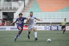 Brace Spaso Bungkam Persita Tangerang 2 -1, Golnya Berkelas - JPNN.com Bali