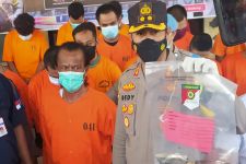 SADIS! Aksi Saling Bacok Pria Kekar di Badung Diawali Usai TSK Tenggak Miras - JPNN.com Bali