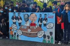 Aliansi BEM se-Bali Sindir Duet Koster – Ace Lewat Mural, Hadiahi Rapor Merah - JPNN.com Bali