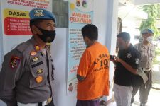 Dua Polisi Babak Belur Dikeroyok Keluarga Bandar Narkoba, Miris Warga Ikut Main Keroyok - JPNN.com Bali