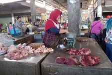Distan Mataram Tambah 14 Ton Daging Sapi Impor Sambut WSBK di Sirkuit Mandalika - JPNN.com Bali