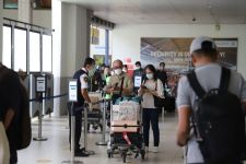 Menko PMK: Terbang ke Jawa dan Bali Cukup Swab Antigen - JPNN.com Bali