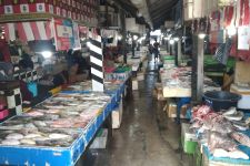 Tangkapan Merosot, Harga Ikan di Pasar Ikan Kedonganan Naik 20 Persen - JPNN.com Bali