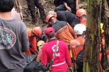 Marvel, Bocah Korban Longsor saat Rafting di Tukad Ayung Ditemukan Tertimbun Terjepit Pohon Bambu - JPNN.com Bali