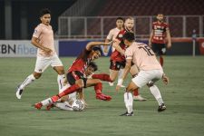 Persik Kediri Curi Start, Berangkat Awal ke Bali, Coach Javier Bongkar Rencana Besar Ini - JPNN.com Bali