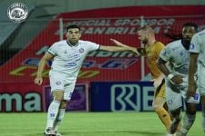 Arema Menang Tipis Berkat Gol Rizky Dwi, Gusur Bhayangkara dari Posisi Runner up Liga 1 - JPNN.com Bali