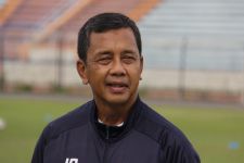 Persela Terpuruk Jelang Kontra Persija, Coach Jafri Sastra: Kami Lemah di Banyak Lini, Alamak - JPNN.com Bali