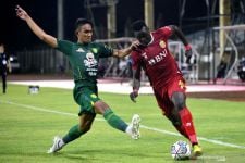 Bhayangkara FC Bobol Gawang Persebaya, Kembali Terbang ke Puncak, Berkah Injury Time - JPNN.com Bali