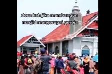 Viral Atap Masjid Serupai Gereja Dibongkar Paksa Warga, Pemkab Bima Turun Tangan - JPNN.com Bali
