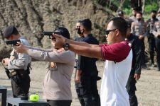 AKBP Sudarmanta Asah Anggota Menembak Tepat Sasaran; Jangan Sampai Salah Tembak - JPNN.com Bali