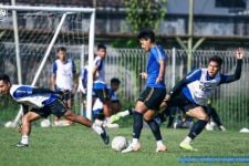 Madura United Datangkan Pemain Kelas Dunia, Respons PSIS Semarang Mengejutkan - JPNN.com Bali