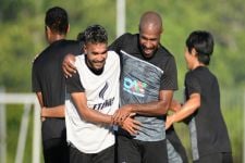 Adaptasi Fakhri Husaini Tak Ada Kendala, Ini Penilaian Pemain Borneo FC - JPNN.com Bali
