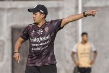 Fakhri Husaini Ubah Gaya Main Borneo FC Jelang Kontra Bali United, Respons Coach Yogie Tak Terduga - JPNN.com Bali