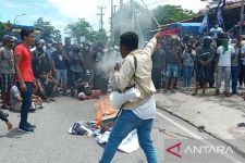 Fans Jeriko Bakar Foto AHY, DPP Partai Demokrat Pusat : Jangan Salah Gunakan Kebebasan  - JPNN.com Bali