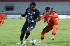 Persiraja Paksa Arema FC Bermain Imbang, Persaingan Puncak Klasemen Liga 1 Kian Panas - JPNN.com Bali