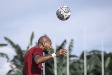 Leo Ingatkan Skuad Bali United Disiplin Kontra PSIS, Misi Utama Tempel Ketat Arema FC - JPNN.com Bali